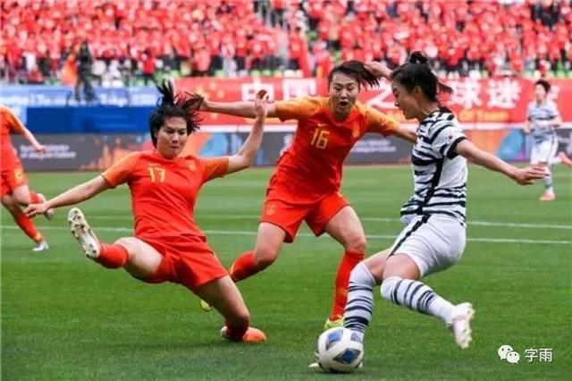 女足vs男足对抗视频直播，这事儿到底能不能打？