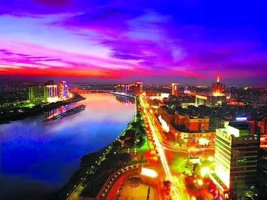 梅州vs揭阳夜景视频直播，谁才是粤东夜生活的顶流？