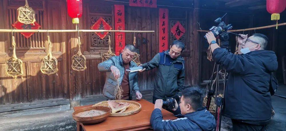龙岩vs长汀美食直播视频，谁更能让你边看边流口水？