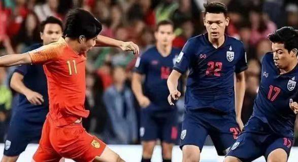 中国vs泰国直播解析视频，看球赛还能学点门道，这事儿真有那么神？