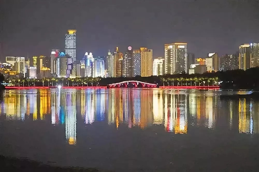 合肥VS南宁夜景视频直播，两个南方城市的夜晚，谁更会发光？