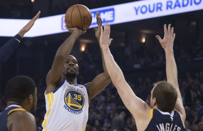 用Golang写一篇关于NBA勇士vs黄蜂直播视频的文章？别急，还真能这么玩