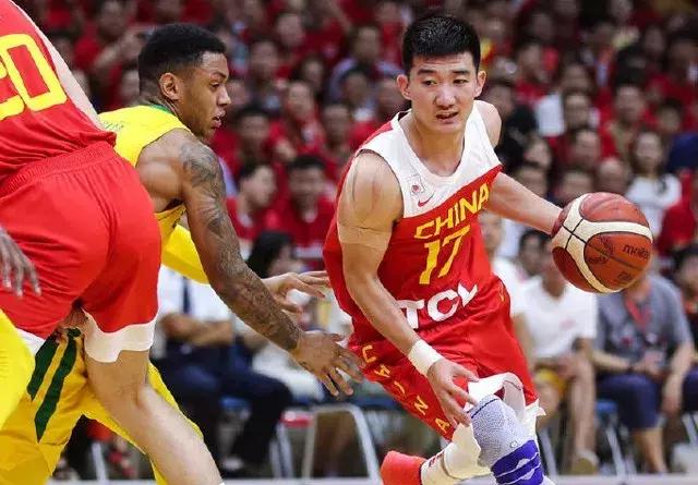 中国男篮世预赛主场失利，一场令人心痛的日本对决