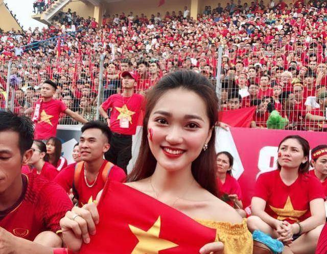 越南vs中国竞猜直播视频，从看热闹到看门道，我踩过的坑和涨的见识