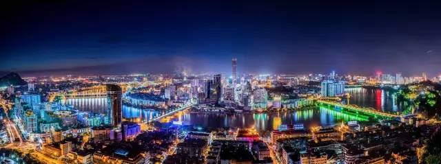 苏州vs柳州夜景直播视频，两个城市的夜晚，谁更让你心动？