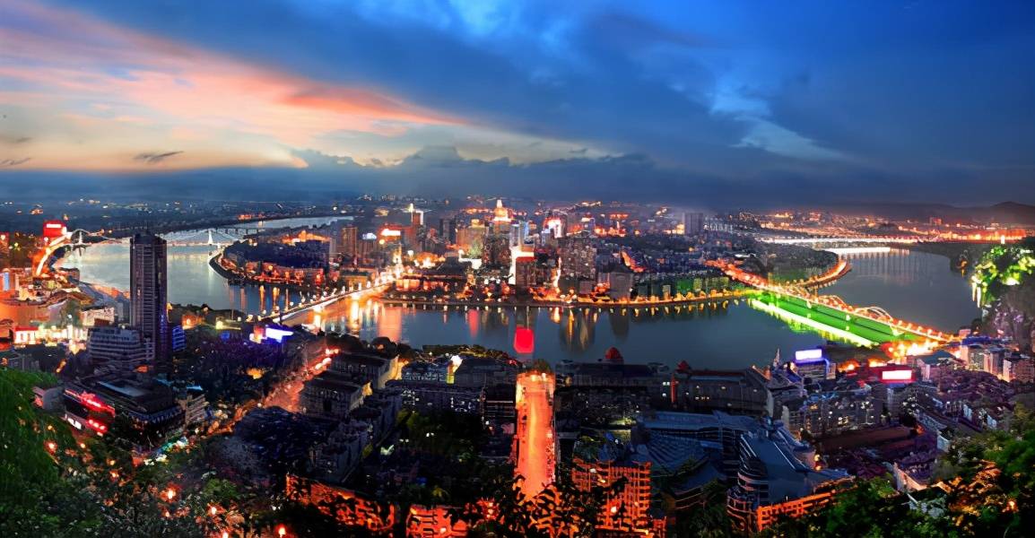 贺州vs柳州夜景视频直播，两个广西城市的夜晚，谁更值得看？