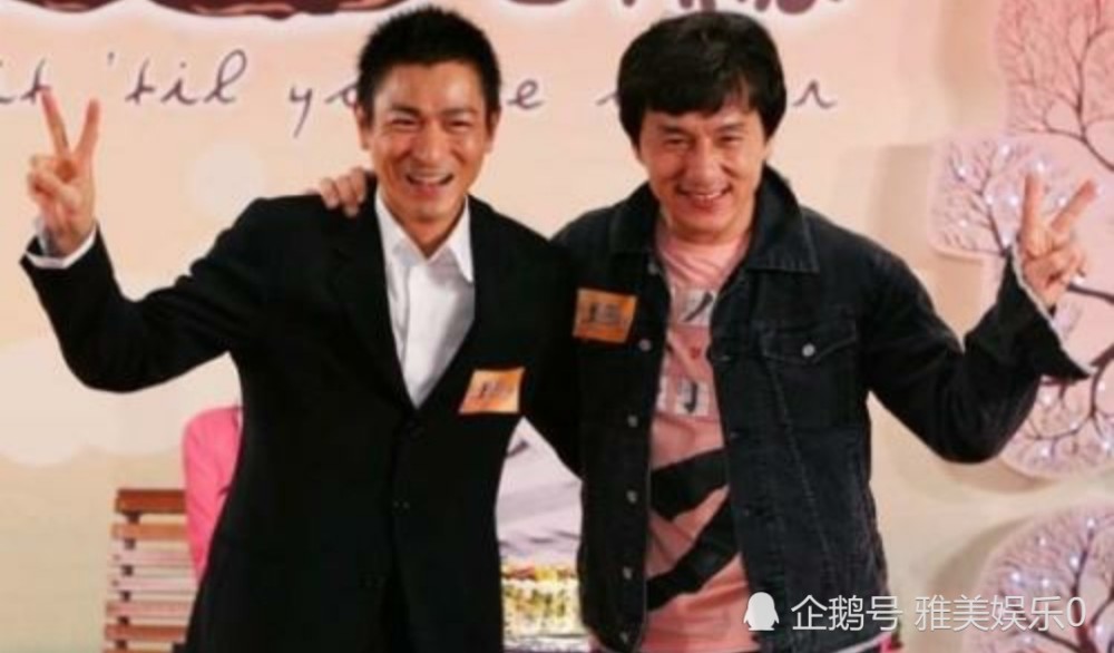 成龙直播vs刘德华视频，两代天王的数字江湖，谁更懂流量？